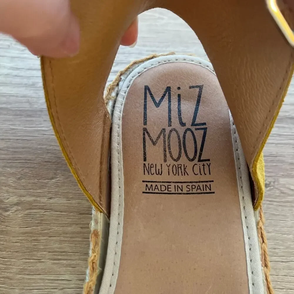 Miz Mooz Cleo Mustard Yellow Suede Leather Espadrille Sandals Sz 39/ 8.5-9 Boho